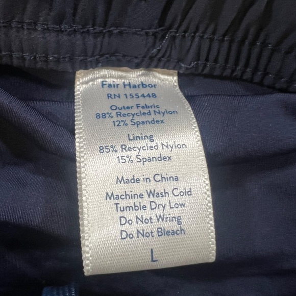 Fair Harbor Women's Atlantique Short Navy Colorblock Size Large, Mid-Rise, Lined - Picture 9 of 10